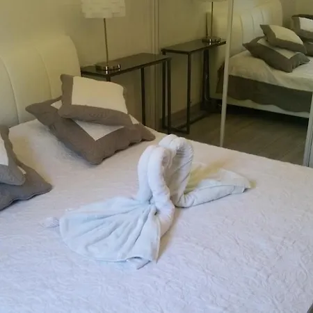 Mas Provencal 8 Pers, Air-conditioned Private Pool Αντίμπ