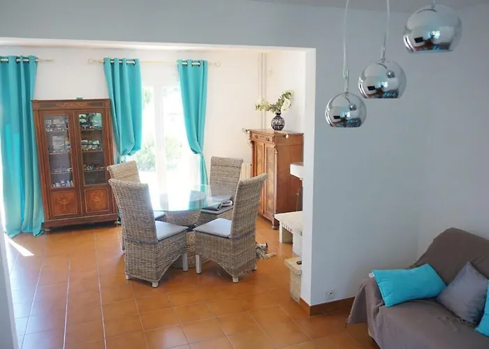Mas Provencal 8 Pers, Air-conditioned Private Pool Villa *